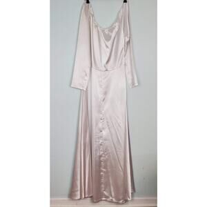 NWT Von Lancelot White Cold Shoulder Satin Maxi Dress Cosplay Costume Size 14